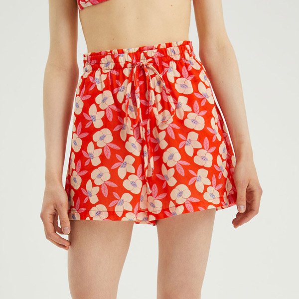 Short Flores Red Print