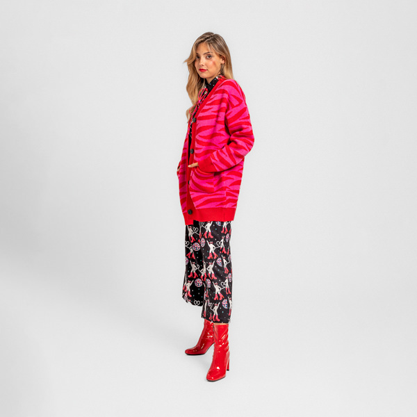 CARDIGAN PRINT GATA CON BOTAS 03