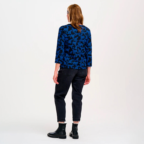 NOOR-JERSEY-LEOPARD-SPOTS