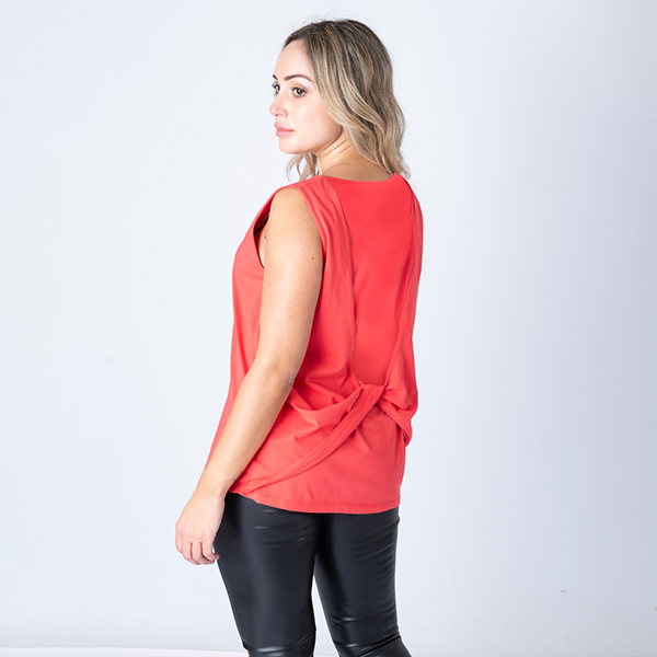 CAMISETA-CRUZ-ROSAS-ROJA