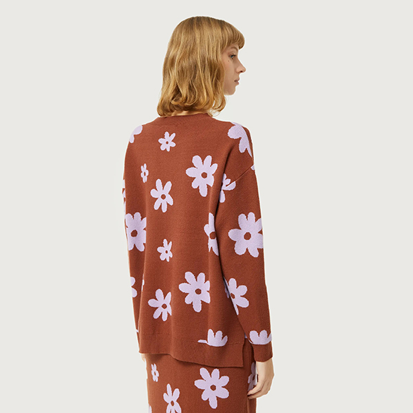 03 JERSEY PUNTO FLORES MARRON