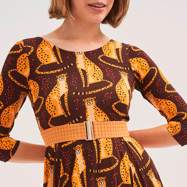 VESTIDO-COSMOS-MOSTAZA