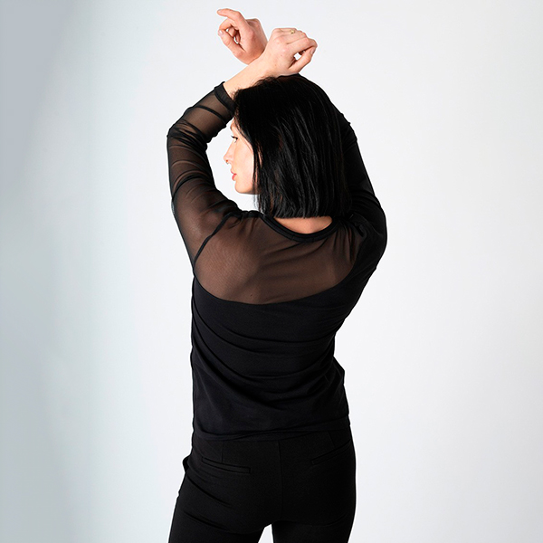 -03 CAMISETA-TUL-ASIMETRICA