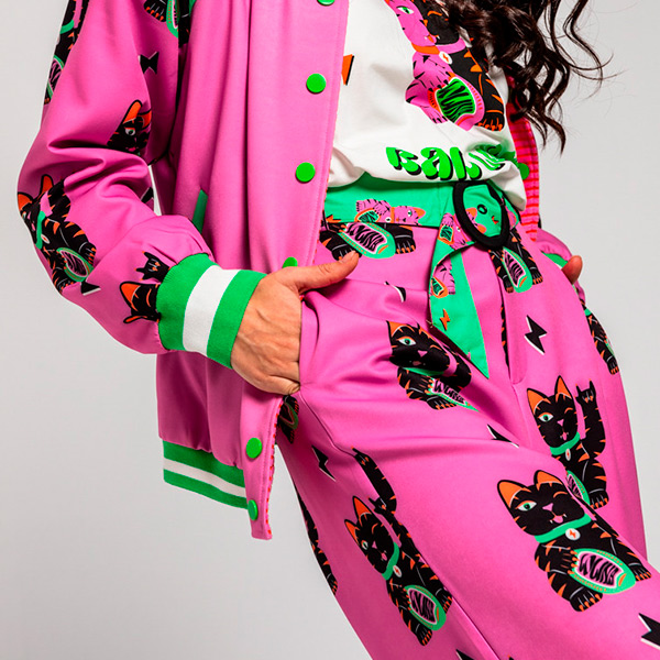 PANTALON-ANCHO-GOOD-LUCK