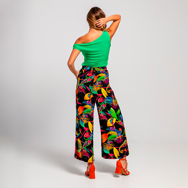 -03 TOP-ASIMETRICO-PANTONE-VERDE