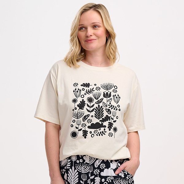 CAMISETA-KINSLEY-FOLK-FLORAL
