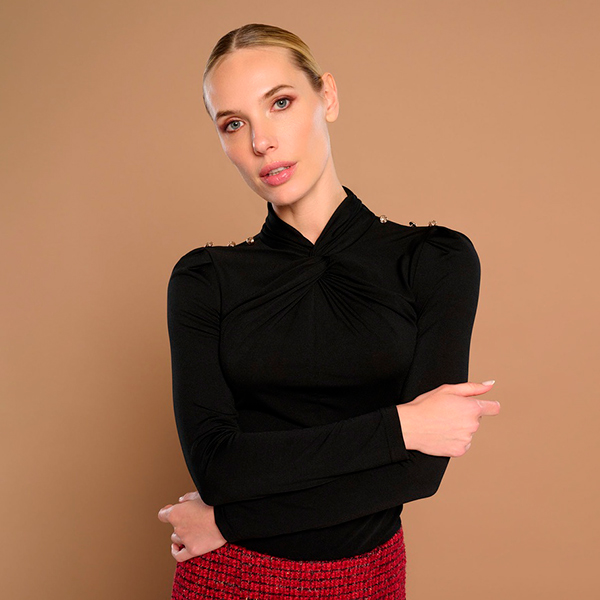 BLACK-ILENIA-TOP