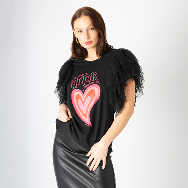 Camiseta-Amor-Extraordinario-Volantes