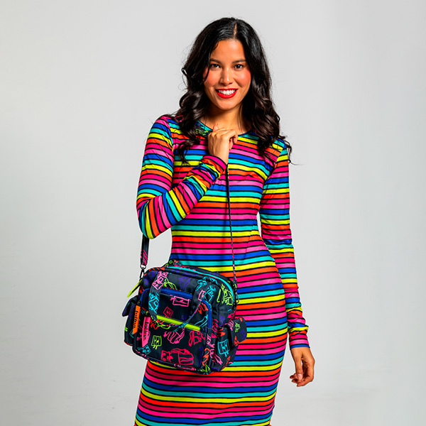 Bolso-Bandolera-Cremalleras-Garabatos
