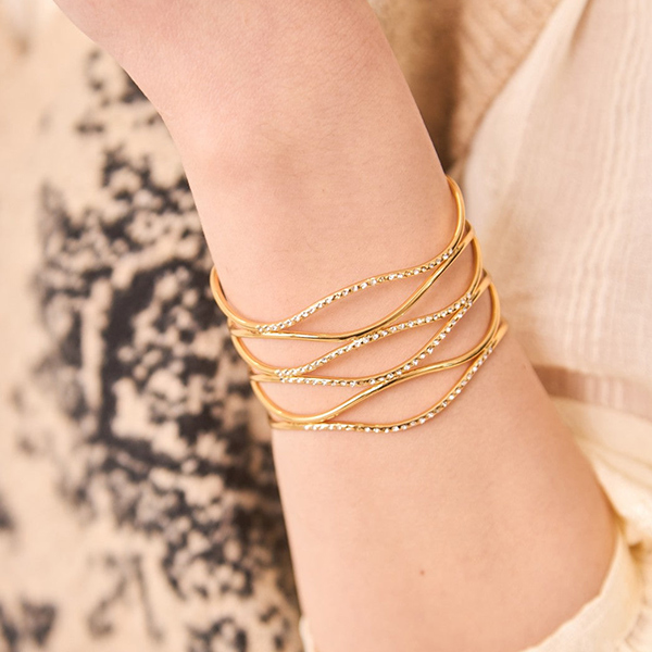 Brazalete-Líneas-Abertura