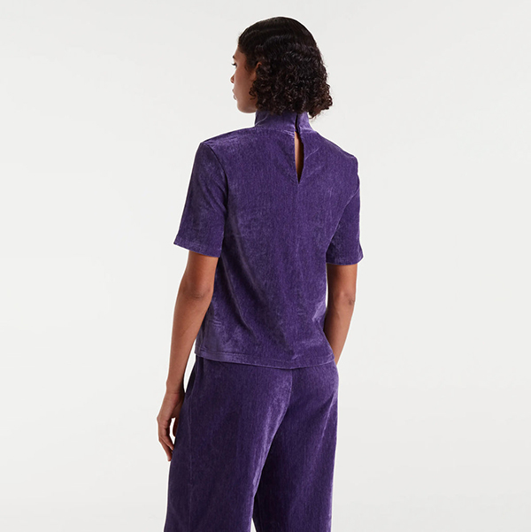 Camiseta-Terciopelo-Morado