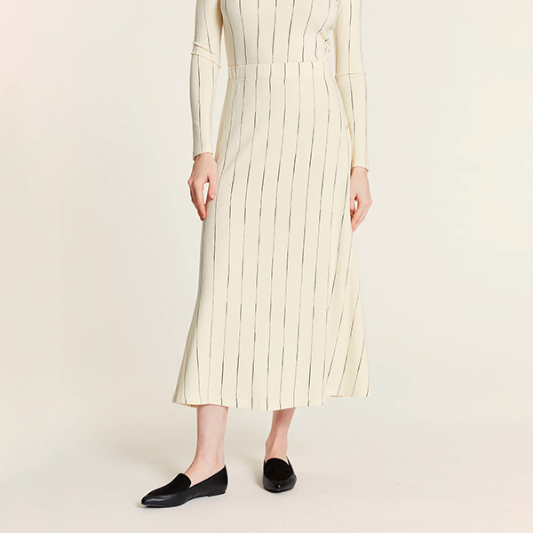 Falda-Vuelo-Microrayas