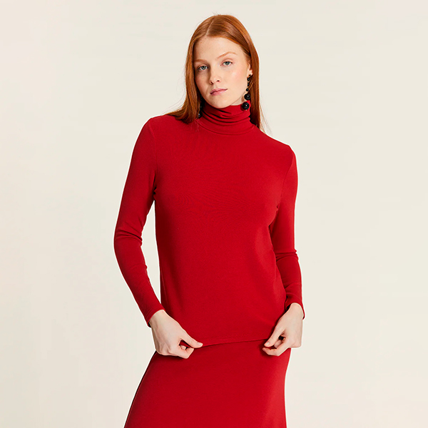 Jersey-Cuello-Cisne-Rojo