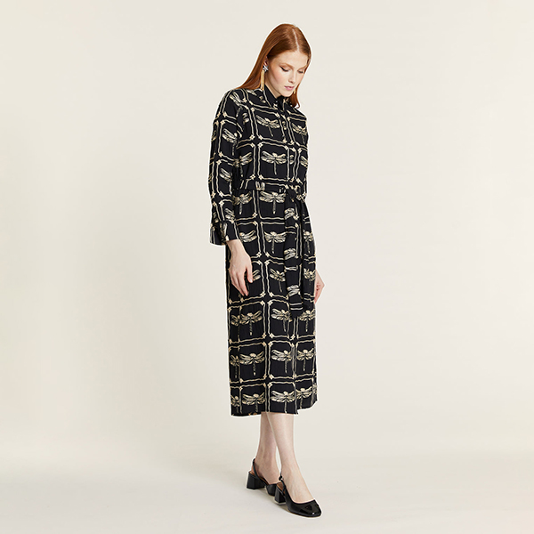 Vestido-Abotonado-Bordado-Libelulas