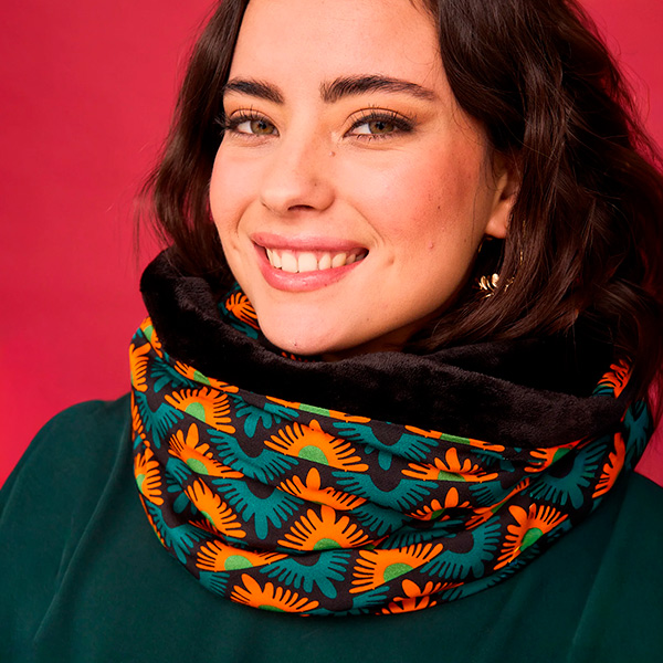 CUELLO-TRIANGULO-VERDE