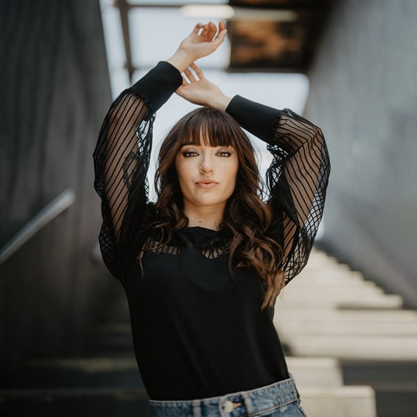 Camiseta-Manga-Abullonada