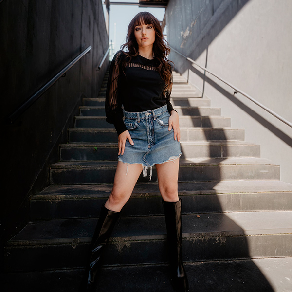 Camiseta-Manga-Abullonada