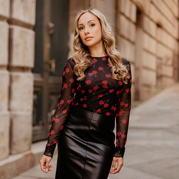 Camiseta-Manga-Larga-Cerezas