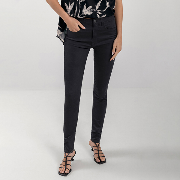 Pantalón Negro Elástico