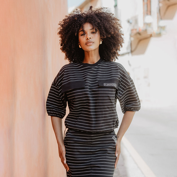 Sudadera-Cruz-Sor-Juana-Inés