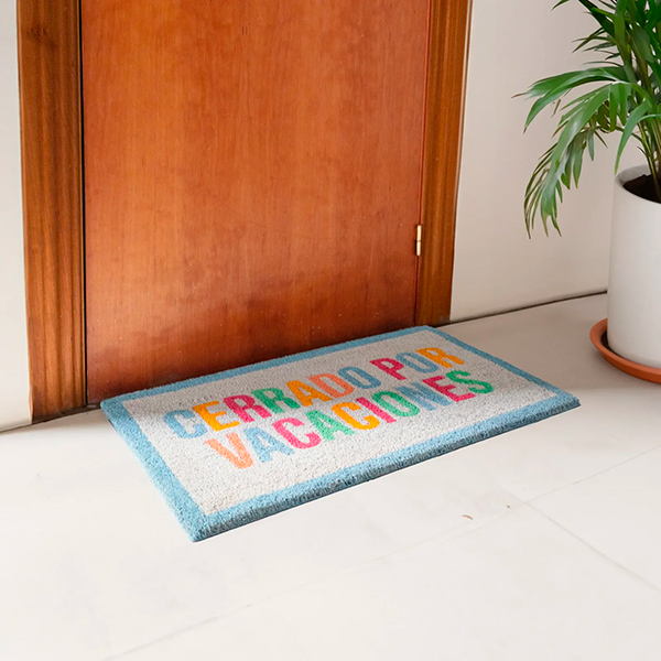 Felpudo-Cerrado-por-Vacaciones