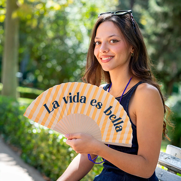 Abanico La vida es Bella