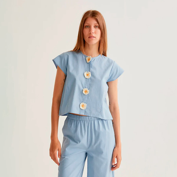 Camiseta-detalles-margaritas