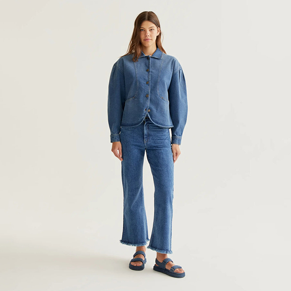 Chaqueta-vaquera-azul