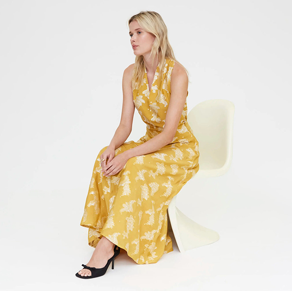 Falda-larga-estampado-amarillo