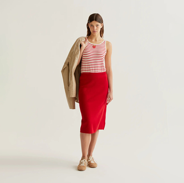 Falda-midi-punto-rojo