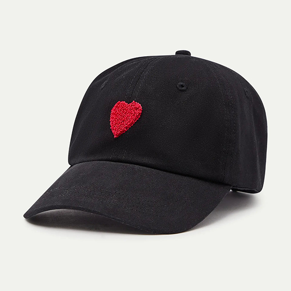 Gorra-bordado-corazón