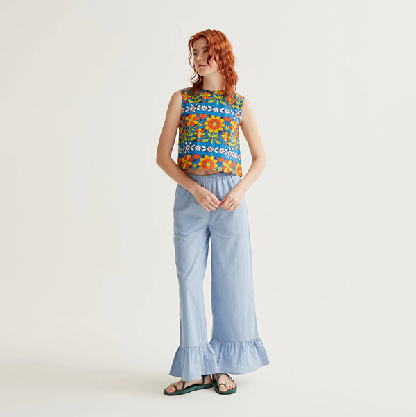 Pantalón-algodón-azul-claro-volante