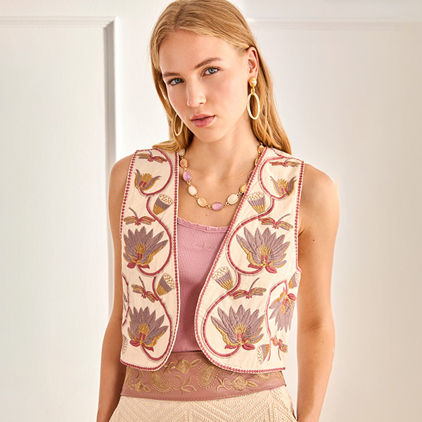 Chaleco Bordado Floral