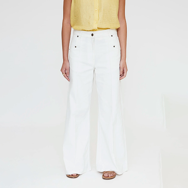 Pantalón-vaquero-blanco