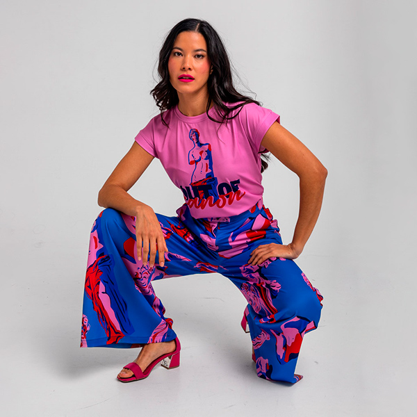 Camiseta-Rosa-Rompe-el-molde