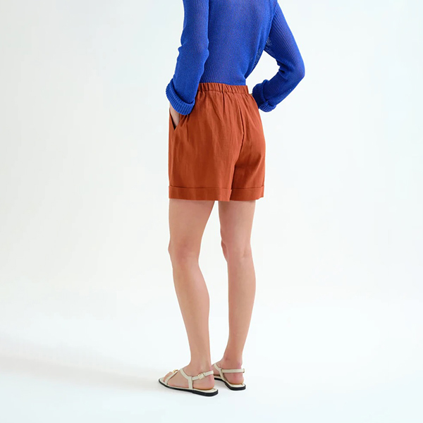 Shorts-Marrón