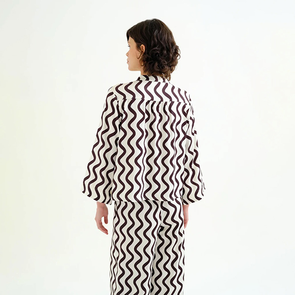 -03 Top-Playero-Wave-Black-&-White