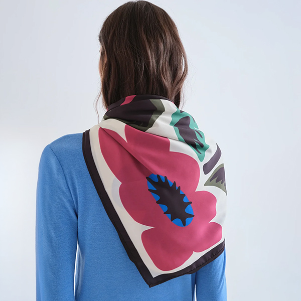 Pañuelo Estampado Neo Garden